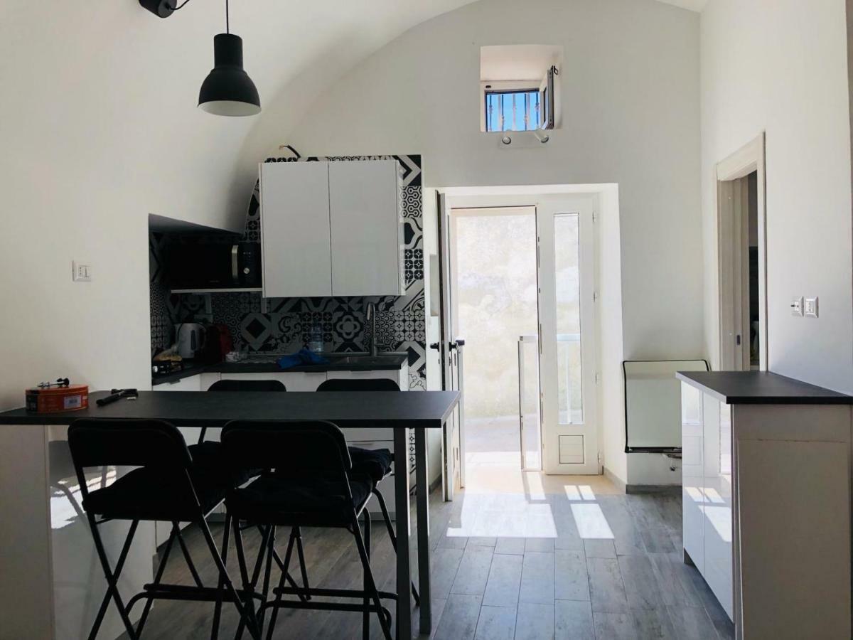 Fico D'India Apartments Monte SantʼAngelo Exteriör bild